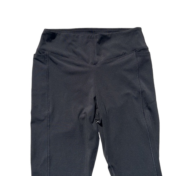 PINK Victoria's Secret Black Ultimate Yoga Mesh Capri Crop Legging Size Large - Picture 14 of 14